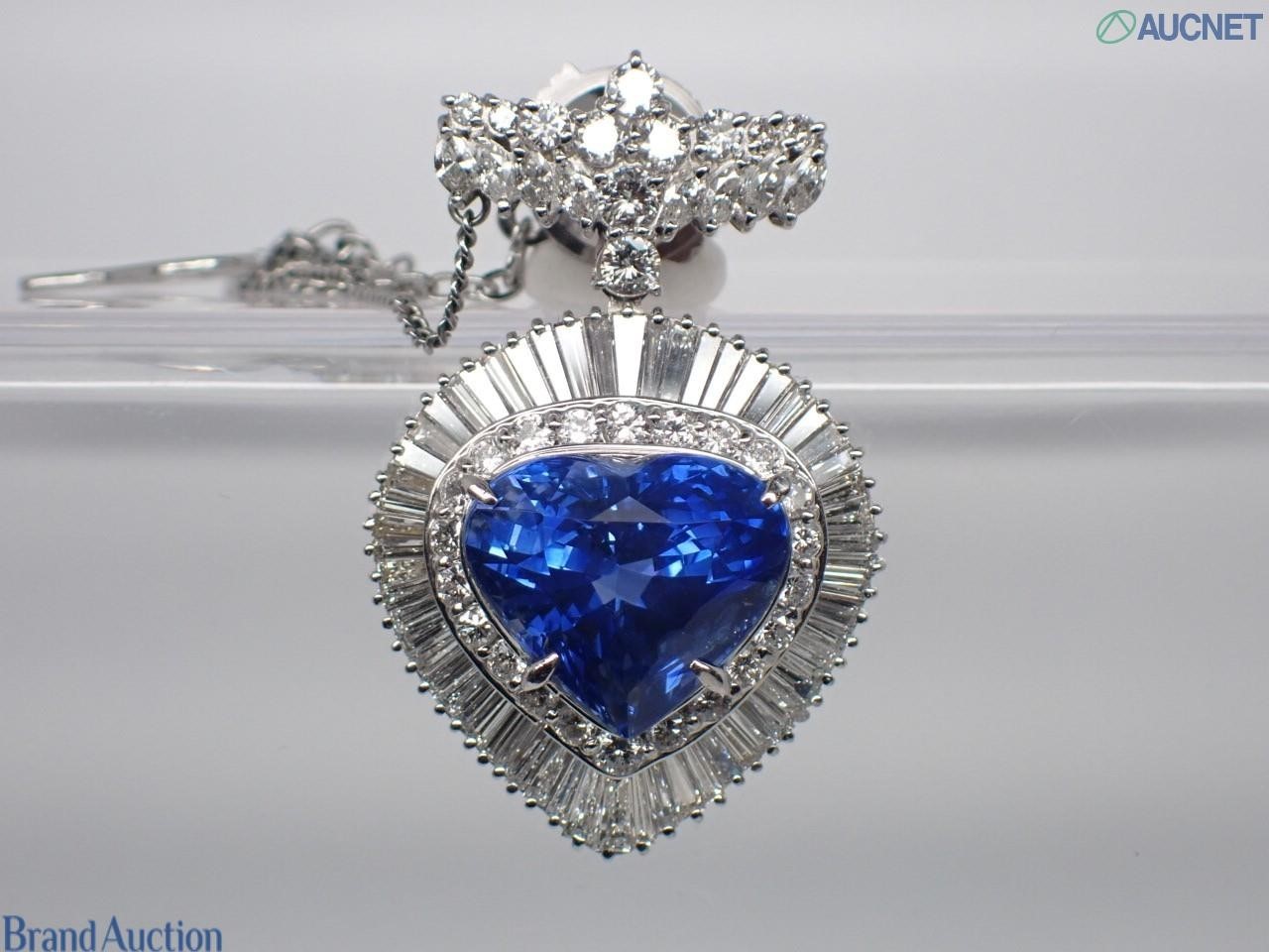 Pt900 サファイヤ<br />
15.32ct D3.90ct 18.0g